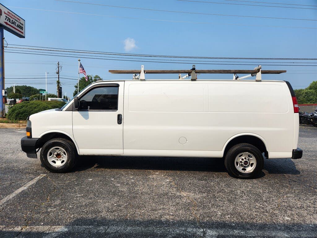 2023 GMC Savana 2500