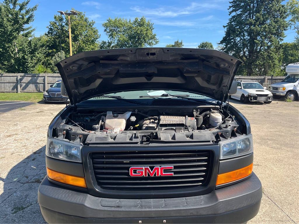 2019 GMC Savana 3500