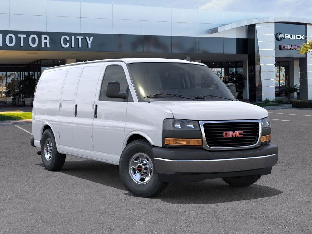 2025 GMC Savana 3500