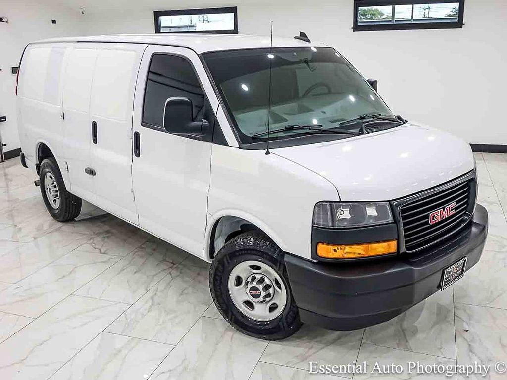 2023 GMC Savana Cargo Van 3500
