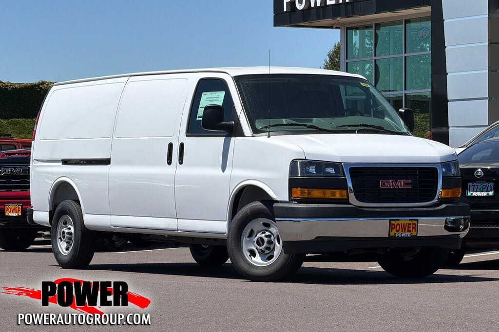2026 GMC Savana Cargo 3500