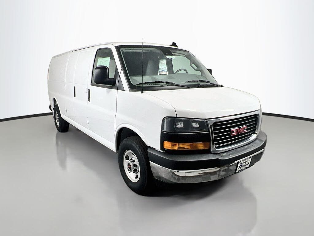 2025 GMC Savana 3500
