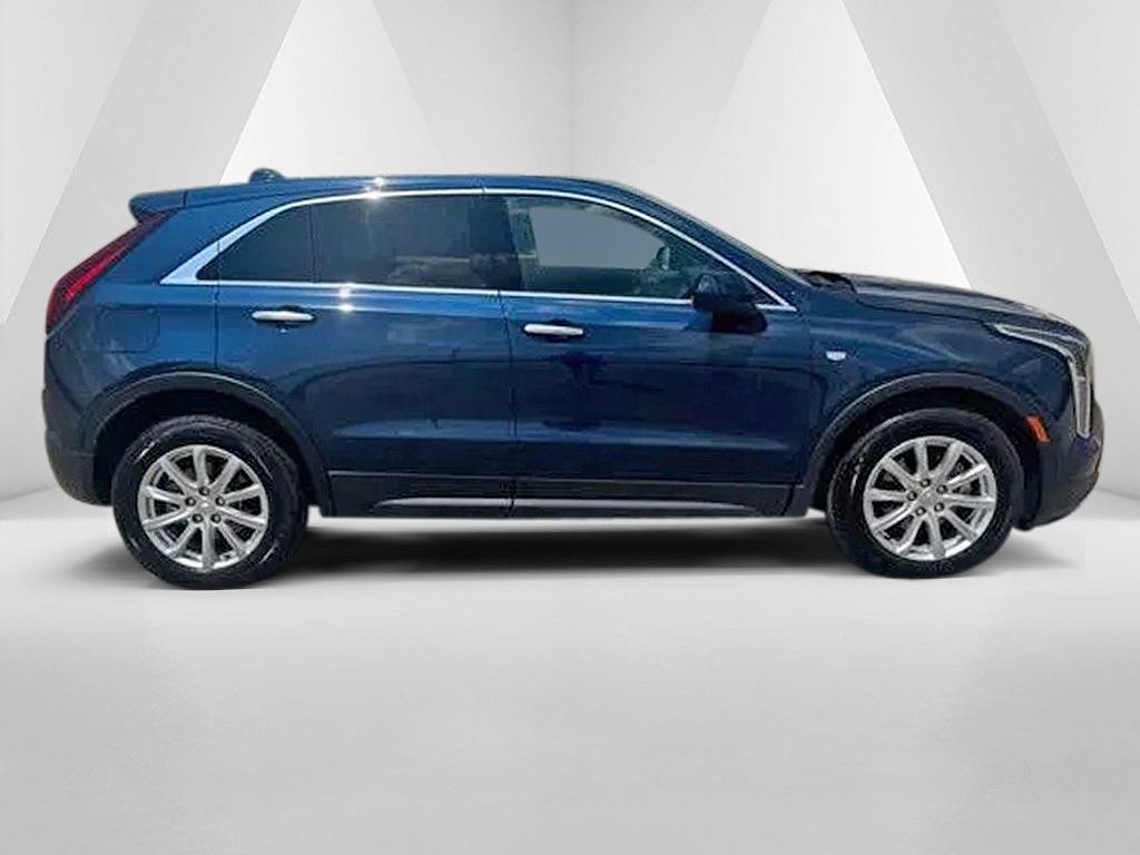 2022 Cadillac XT4 Luxury