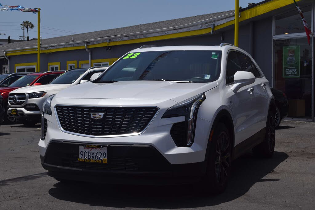 2022 Cadillac XT4 Luxury