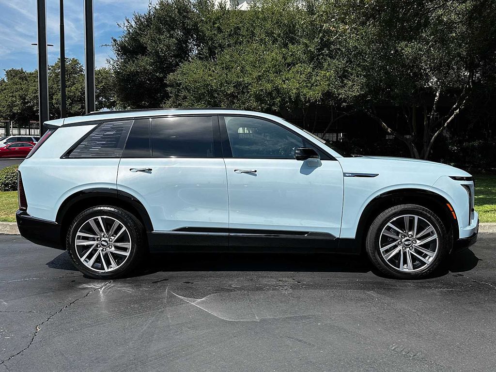 2026 Cadillac Vistiq Sport