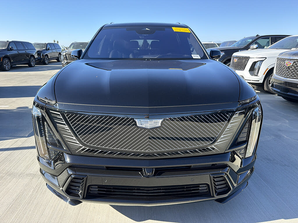 2026 Cadillac VISTIQ Platinum