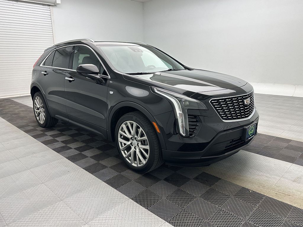 2023 CADILLAC XT4 AWD Luxury