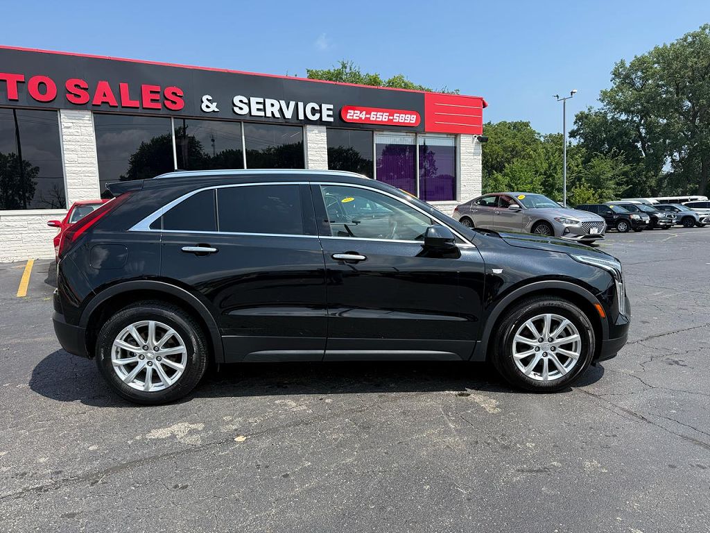 2019 Cadillac XT4 Luxury