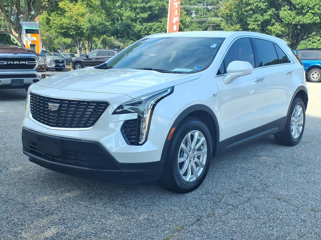 2023 Cadillac XT4 Luxury