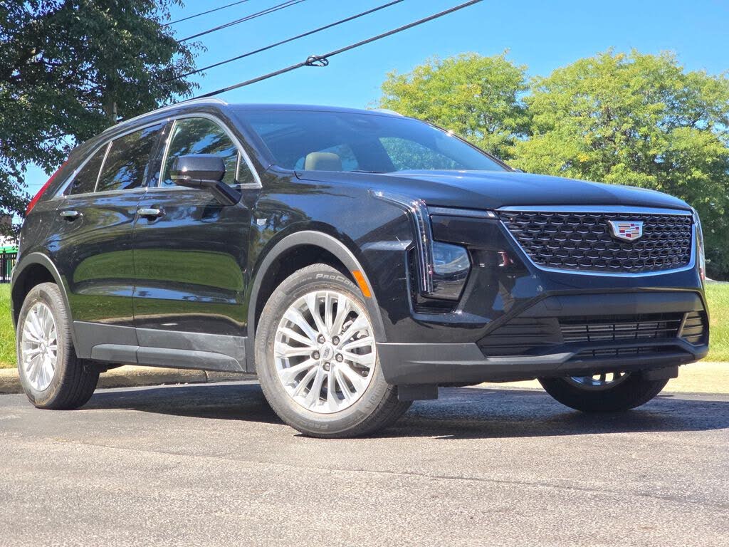 2024 Cadillac XT4 Luxury