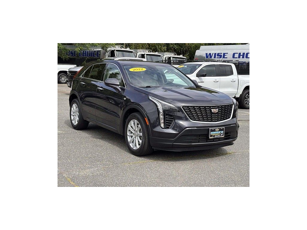2022 Cadillac XT4 Luxury