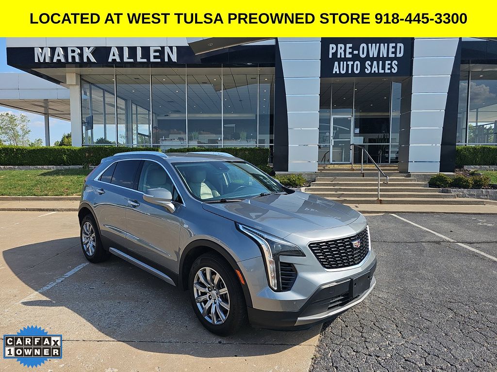 2023 Cadillac XT4 Premium Luxury