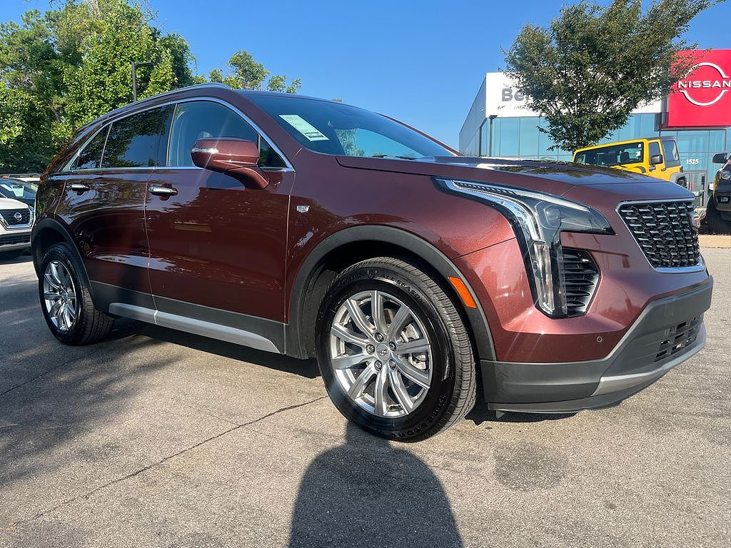 2023 Cadillac XT4 Premium Luxury