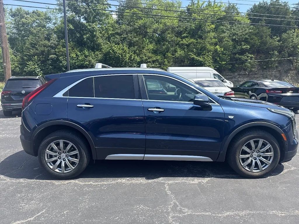 2019 Cadillac XT4 Premium Luxury