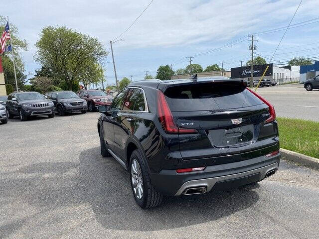 Vehicle Image 6 of 17 for 2021 Cadillac XT4