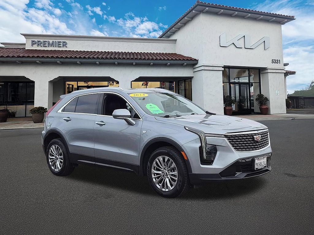 2024 Cadillac XT4 Premium Luxury
