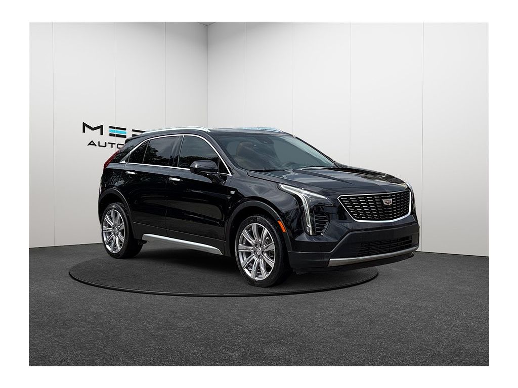 2020 Cadillac XT4 Premium Luxury