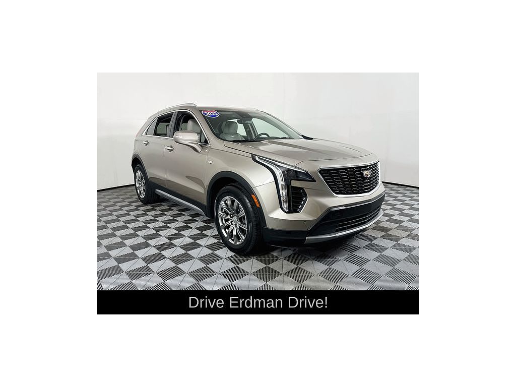 2022 Cadillac XT4 Premium Luxury
