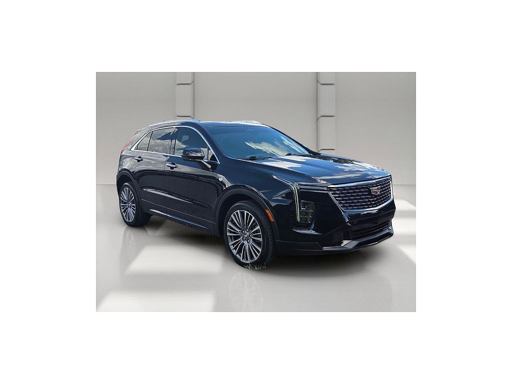 2024 Cadillac XT4 Premium Luxury