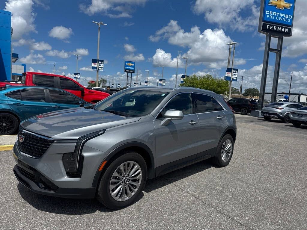 2024 Cadillac XT4 Premium Luxury