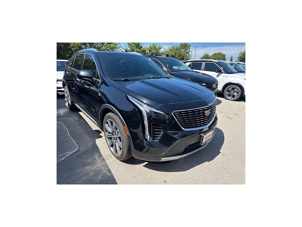 2019 Cadillac XT4 Premium Luxury