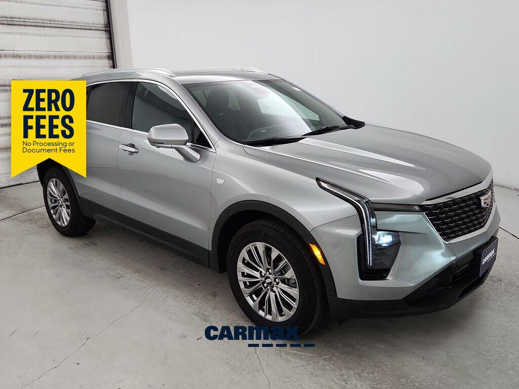 2025 Cadillac XT4 Premium Luxury