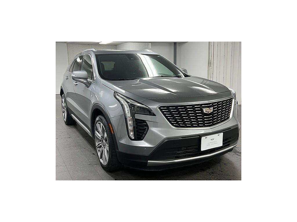 2023 Cadillac XT4 Premium Luxury
