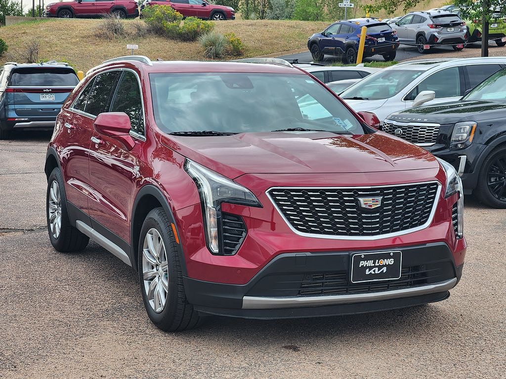 2020 Cadillac XT4 Premium Luxury