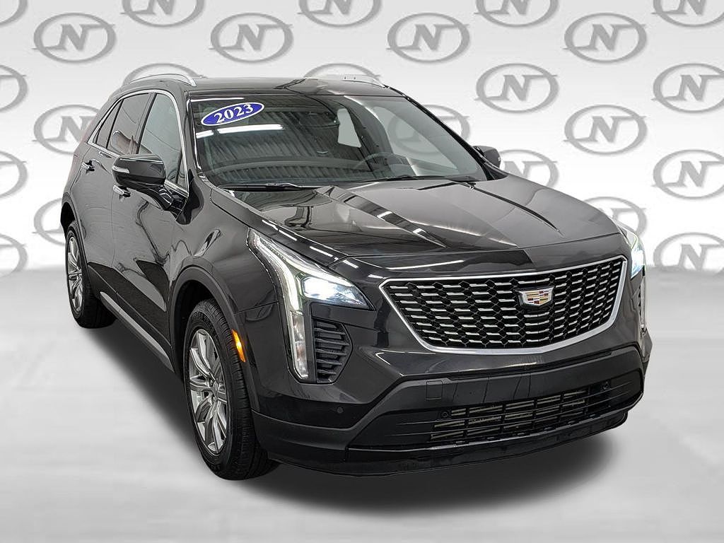 2023 Cadillac XT4 AWD Premium Luxury