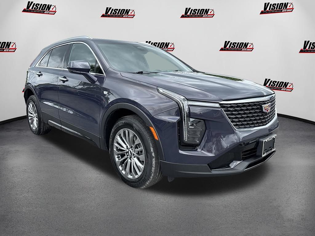 2024 Cadillac XT4 Premium Luxury