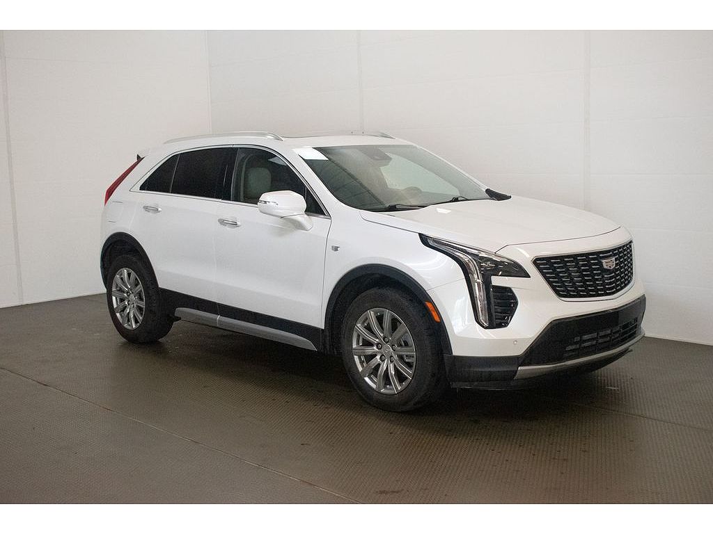 2023 Cadillac XT4 Premium Luxury