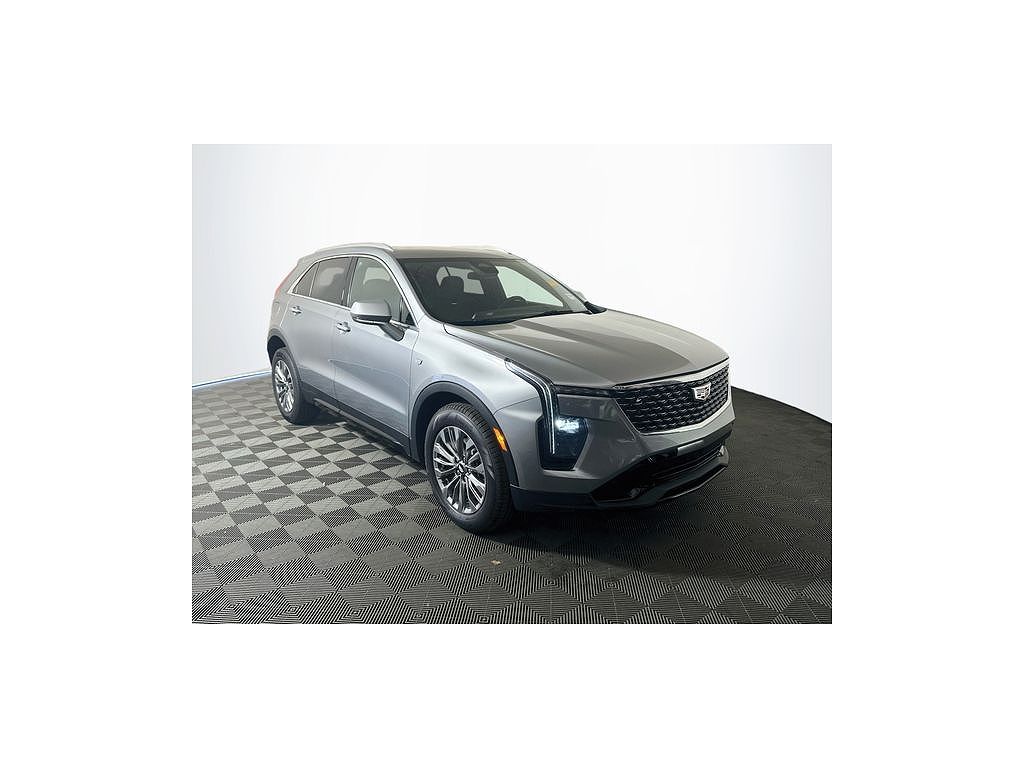 2024 CADILLAC XT4 Premium Luxury