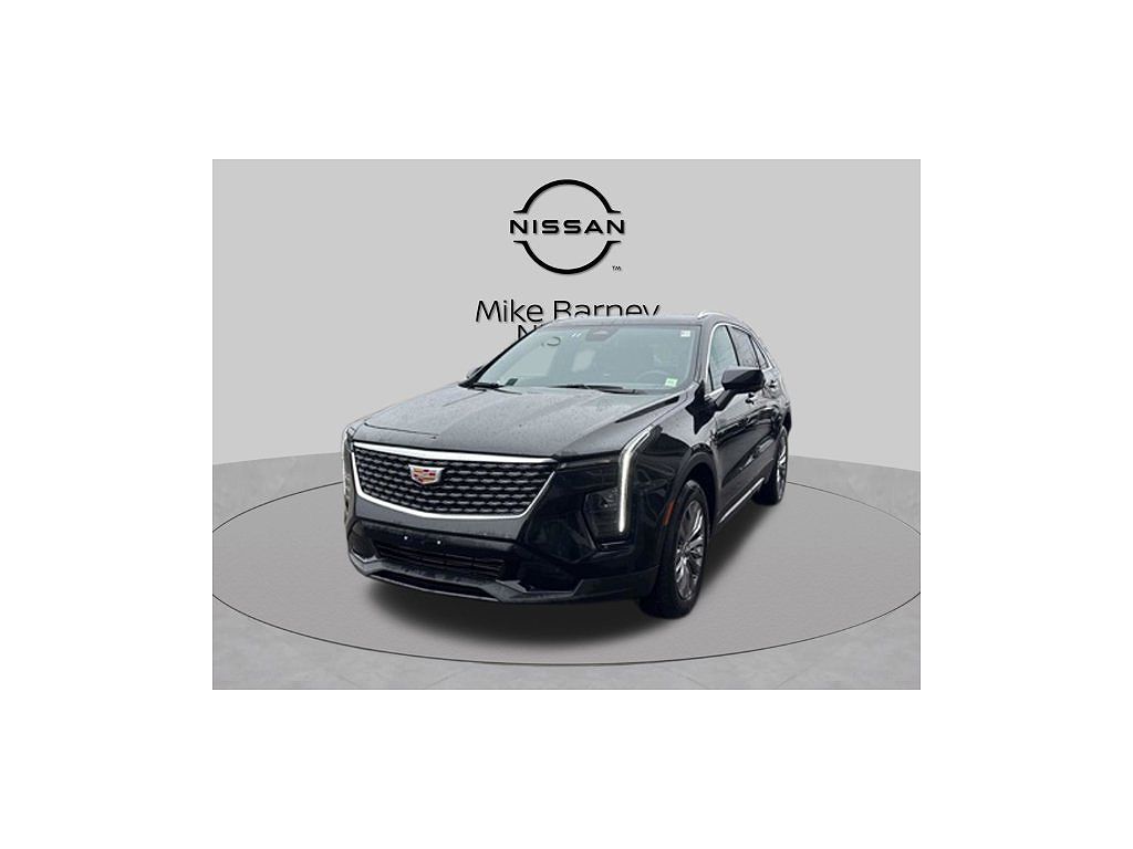 2025 Cadillac XT4 Premium Luxury
