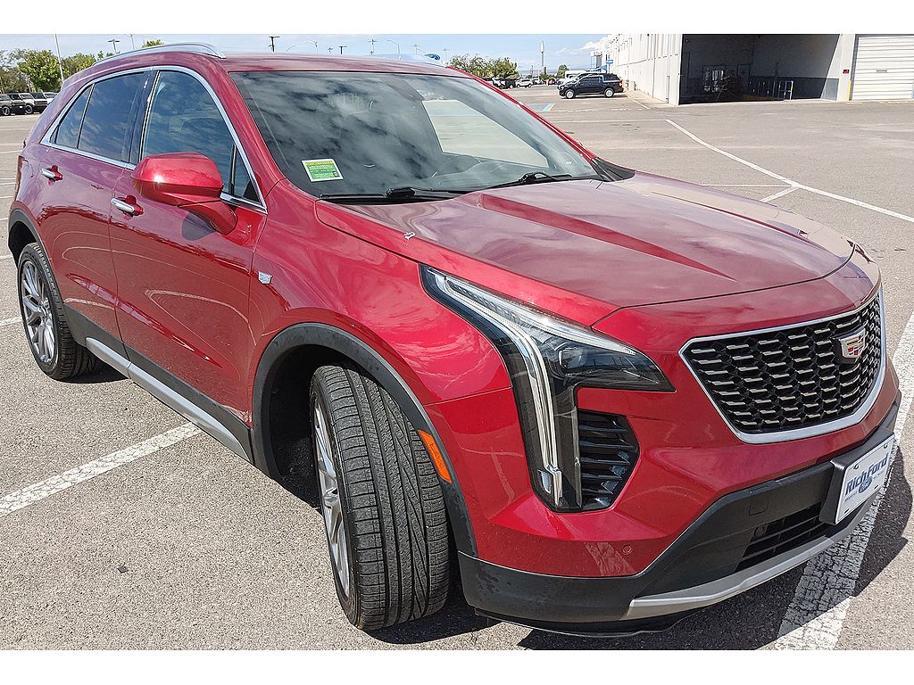 2019 Cadillac XT4 Premium Luxury