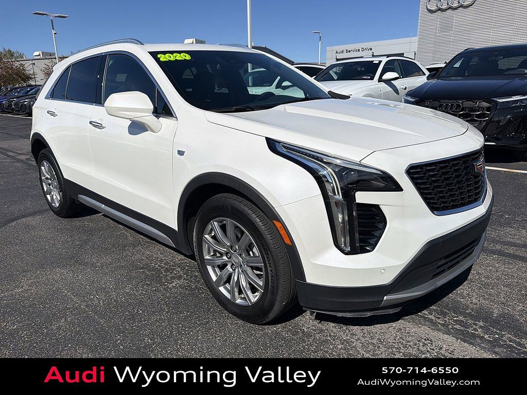 2020 Cadillac XT4 Premium Luxury
