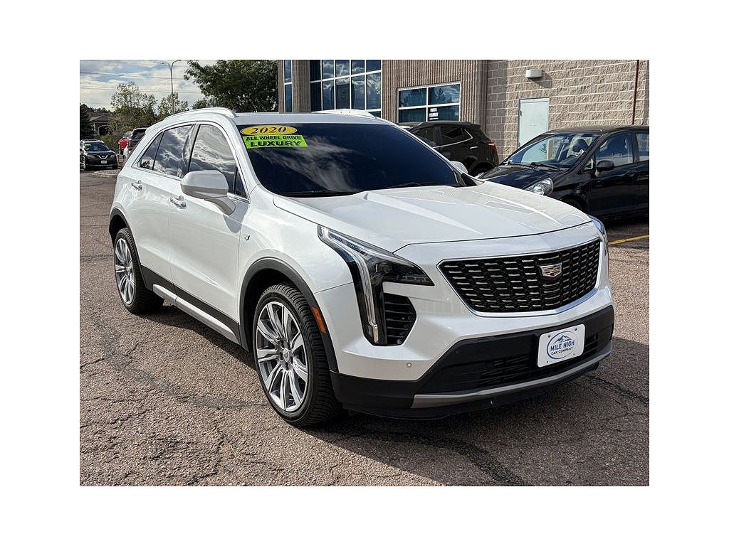 2020 Cadillac XT4 Premium Luxury
