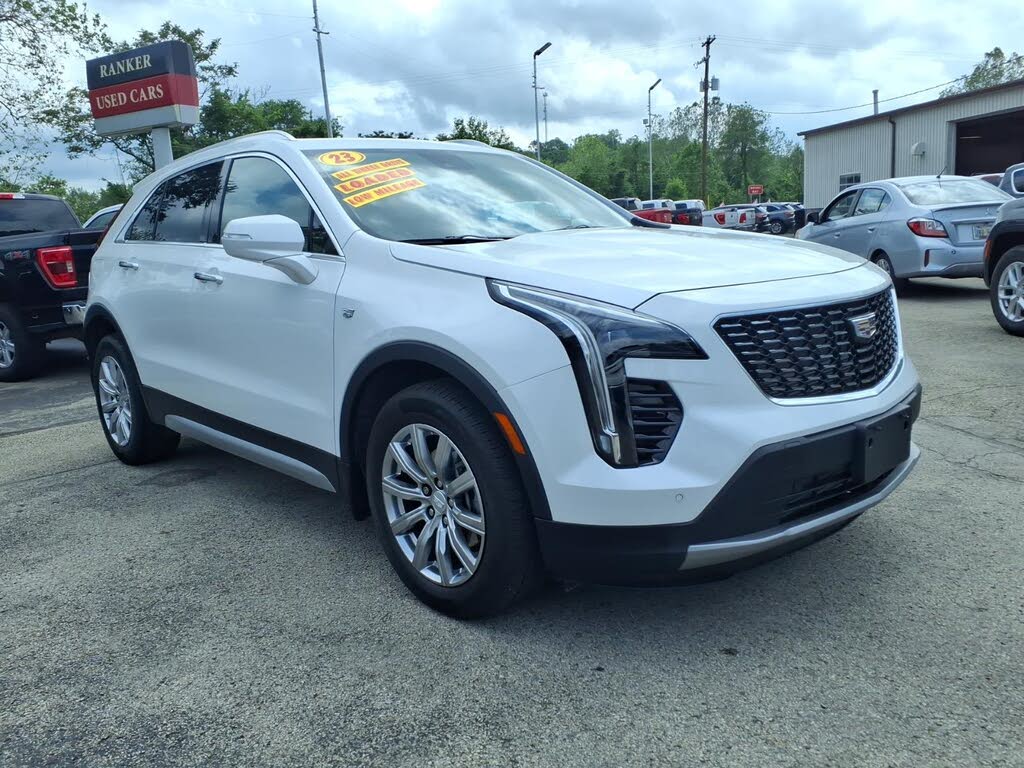 2023 Cadillac XT4 Premium Luxury