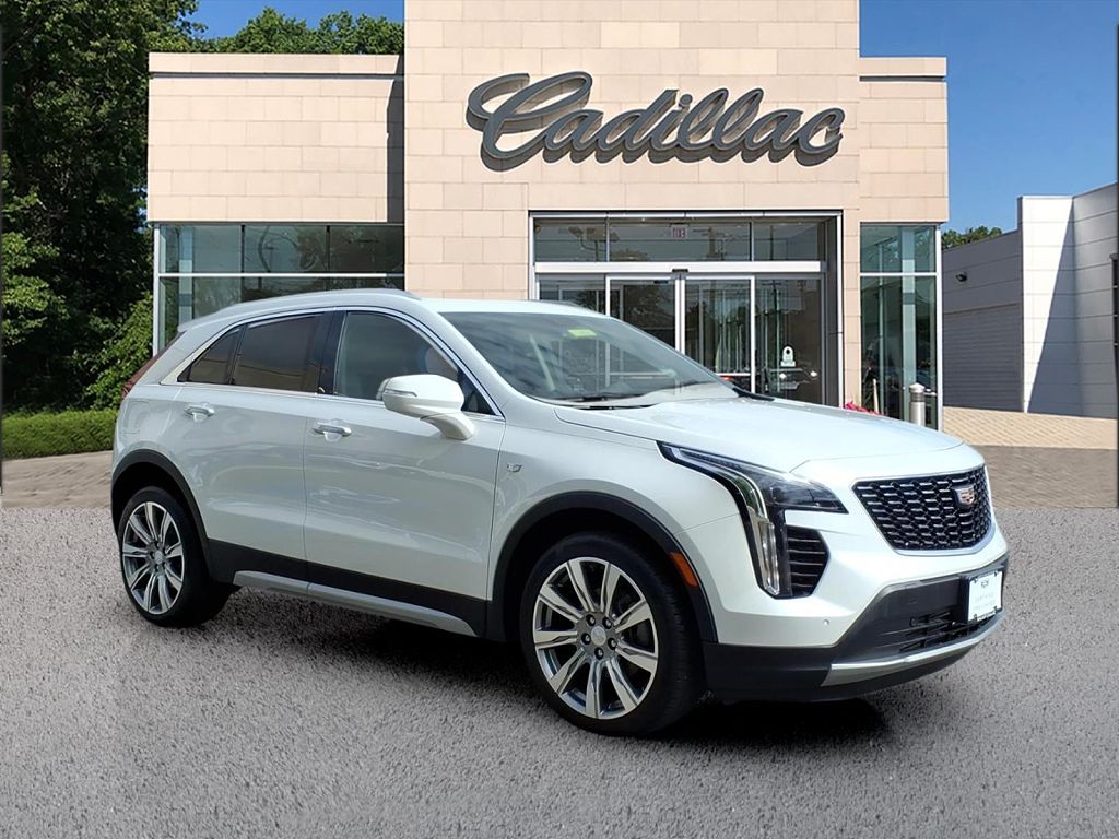 2023 CADILLAC XT4 AWD Premium Luxury