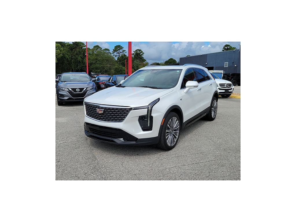2024 Cadillac XT4 Premium Luxury