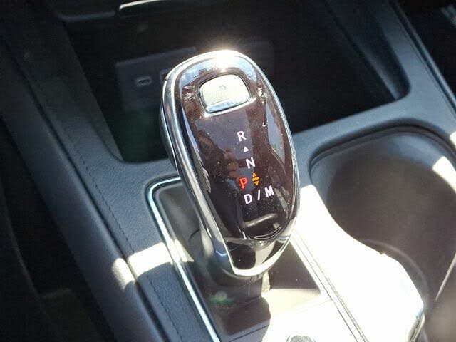 2023 Cadillac XT4 - 16