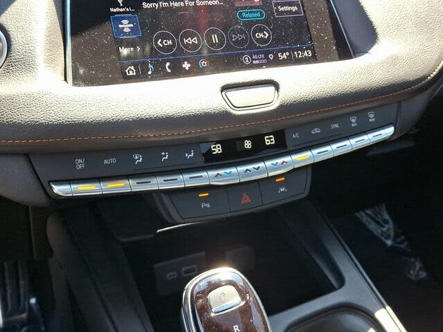 2023 Cadillac XT4 - 17