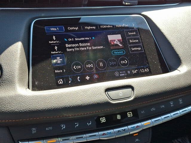 2023 Cadillac XT4 - 18