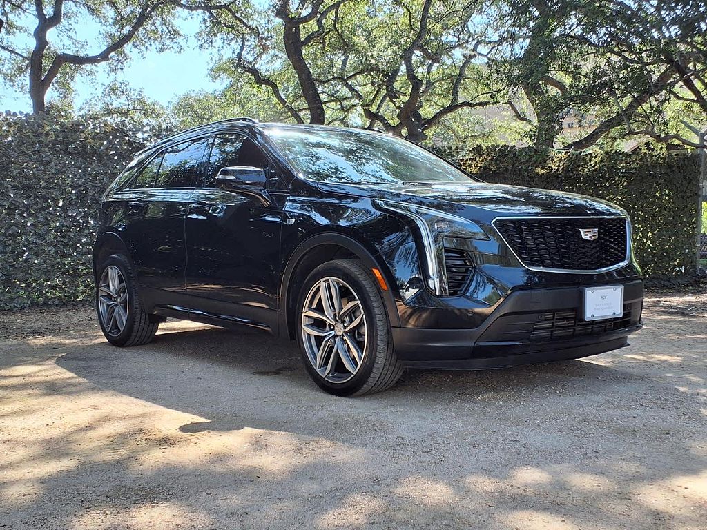 2023 Cadillac XT4 Sport