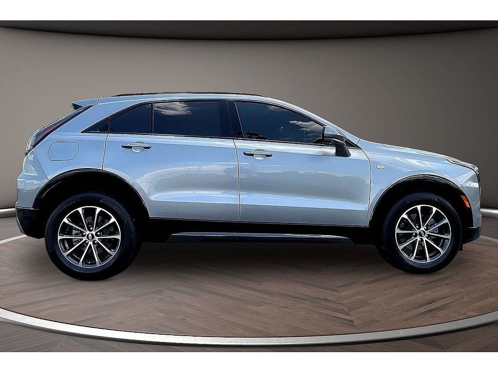 2025 Cadillac XT4 Sport