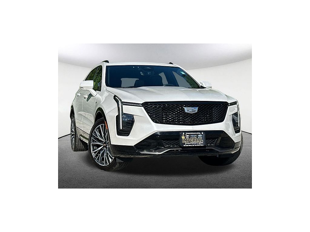 2024 Cadillac XT4 Sport