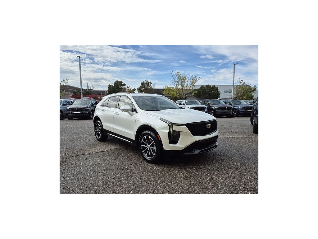 2024 Cadillac XT4 Sport
