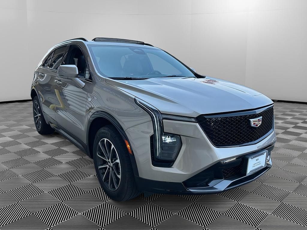 2024 Cadillac XT4 Sport