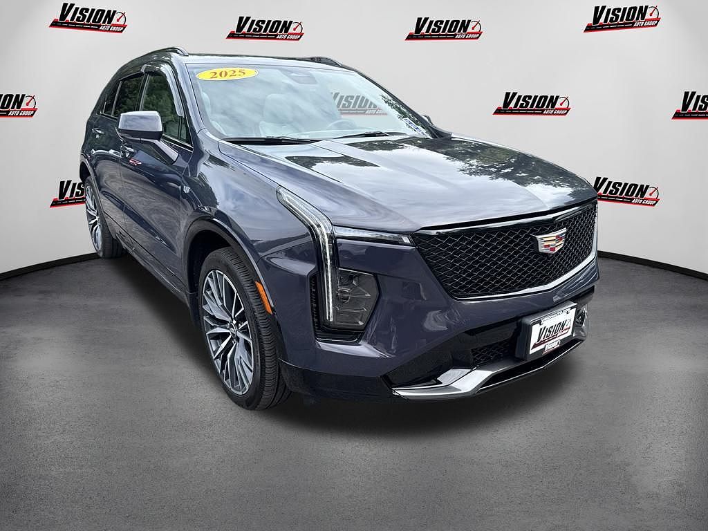 2025 Cadillac XT4 Sport