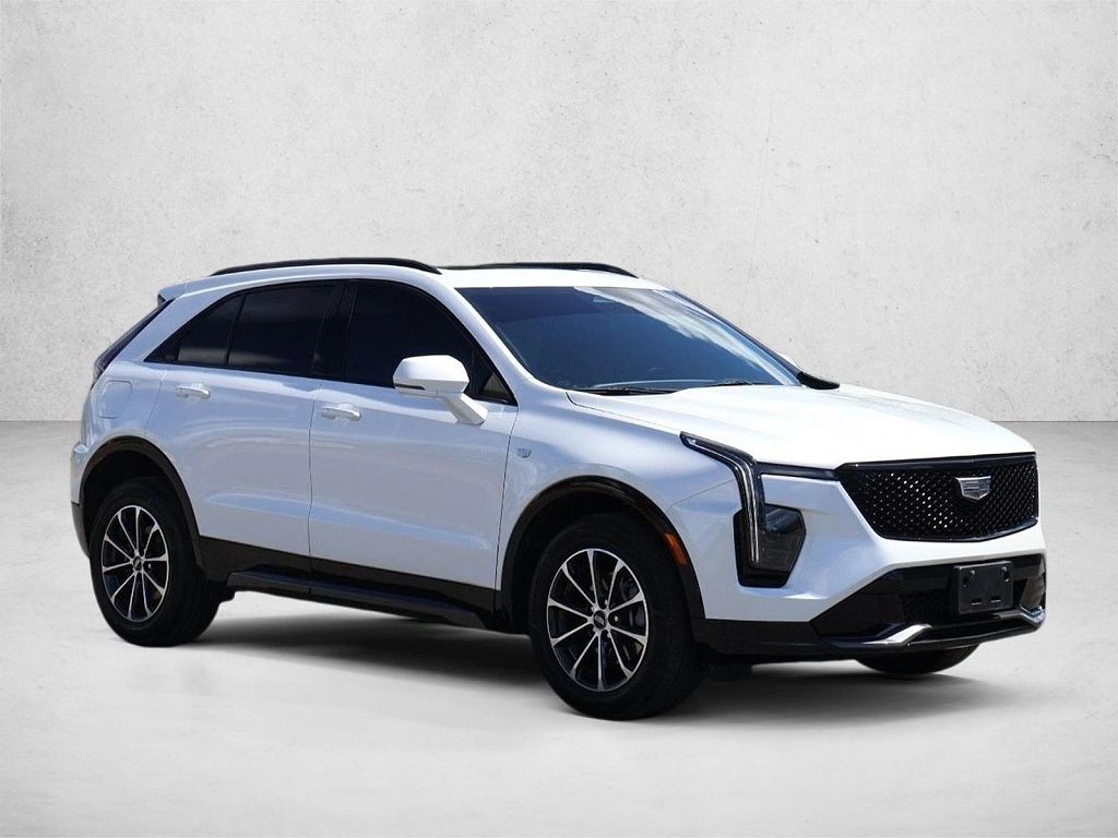 2024 Cadillac XT4 Sport