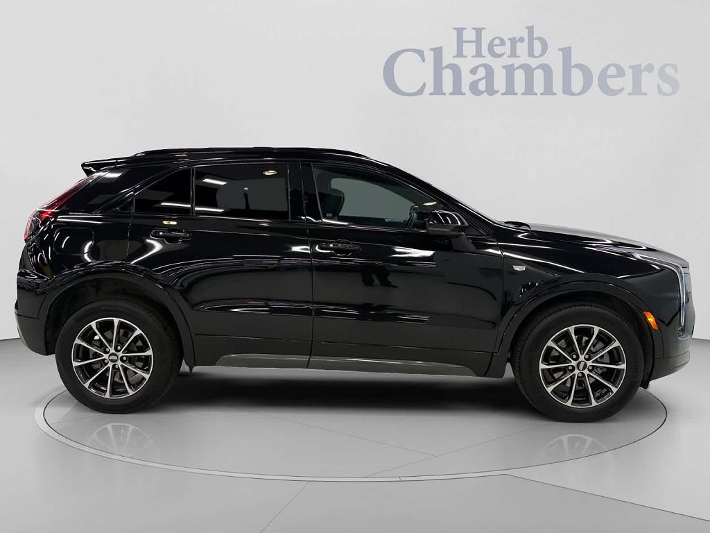 2024 CADILLAC XT4 Sport AWD w/ Technology Package